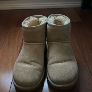 UGG Classic Mini Sand Size 7